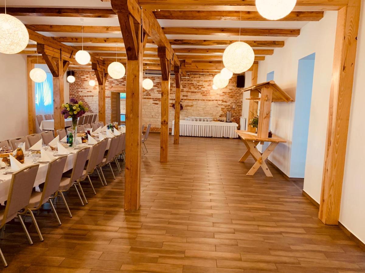Arka Agroturyska Villa Kosin Exterior foto